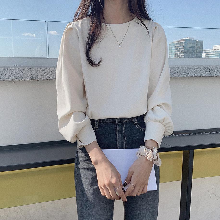 Simple And Loose Round Neck Long-sleeved Blouse