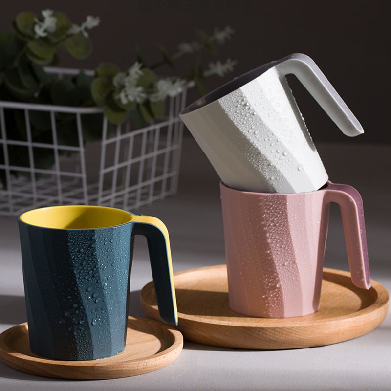 Vaso creativo y sencillo para enjuague bucal, con rayas antideslizantes, de doble capa, con mango de plástico y rosca para cepillo de dientes y enjuague bucal.